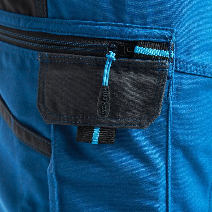 Pantaloni de lucru cu pieptar – Portwest T704